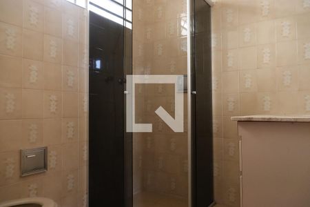 Casa à venda com 275m², 3 quartos e 2 vagasBanheiro da Suíte