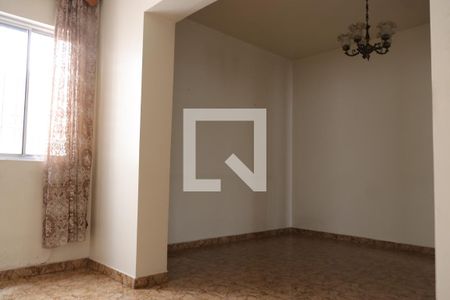 Casa à venda com 275m², 3 quartos e 2 vagassala de jantar