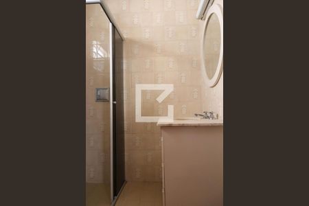 Casa à venda com 275m², 3 quartos e 2 vagasBanheiro da Suíte