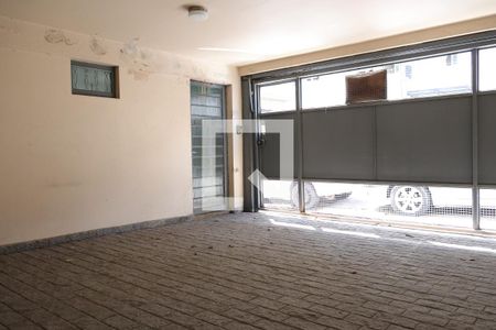 Casa à venda com 275m², 3 quartos e 2 vagasGaragem