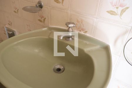 Casa à venda com 275m², 3 quartos e 2 vagasbanheiro