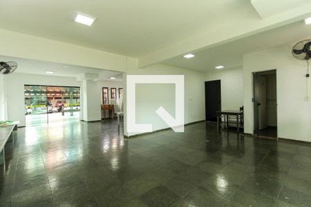 Apartamento à venda com 60m², 2 quartos e 1 vagaÁrea comum