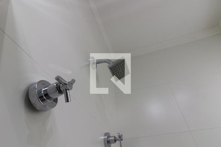 Apartamento para alugar com 133m², 3 quartos e 2 vagas Apartamento para alugar com 133m², 3 quartos e 2 vagasDetalhe do banheiro da suíte 3