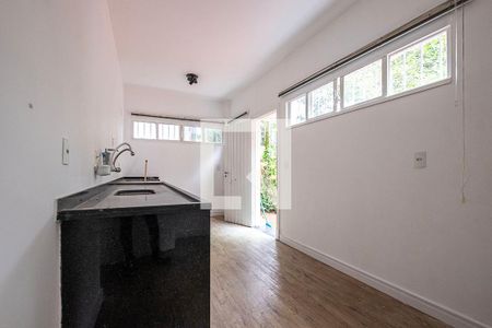 Casa à venda com 439m², 3 quartos e 5 vagas Casa à venda com 439m², 3 quartos e 5 vagasCozinha