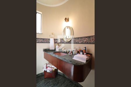 Lavabo  de casa à venda com 3 quartos, 230m² em Parque da Mooca, São Paulo