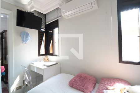 Casa à venda com 230m², 3 quartos e 5 vagasSuite 2