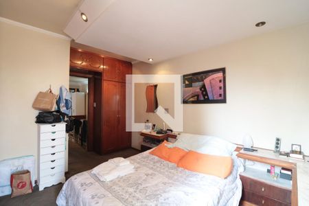 Casa à venda com 230m², 3 quartos e 5 vagasSuite 3