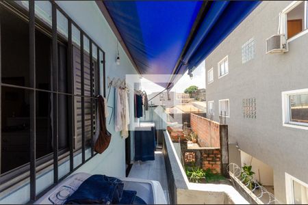 Casa à venda com 60m², 4 quartos e sem vagaÁrea de Serviço - casa 1