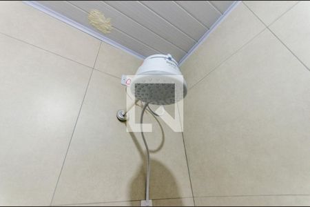 Casa à venda com 60m², 4 quartos e sem vagaBanheiro - casa 1