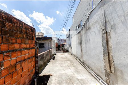 Casa à venda com 60m², 4 quartos e sem vagaGaragem