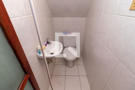 Casa à venda com 180m², 3 quartos e 2 vagasLavabo