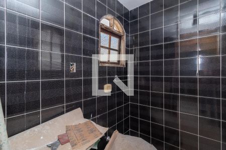 Casa à venda com 180m², 3 quartos e 2 vagasBanheiro da Suíte