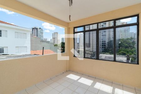 Casa à venda com 180m², 3 quartos e 2 vagasVaranda da Suíte