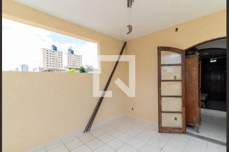 Casa à venda com 180m², 3 quartos e 2 vagasVaranda da Suíte