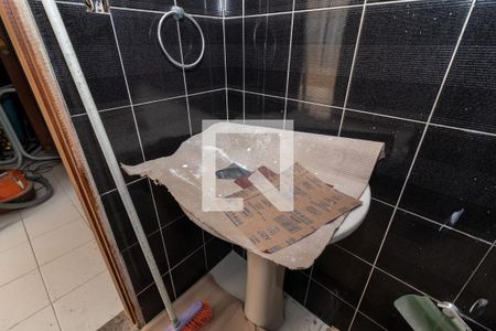 Casa à venda com 180m², 3 quartos e 2 vagasBanheiro da Suíte