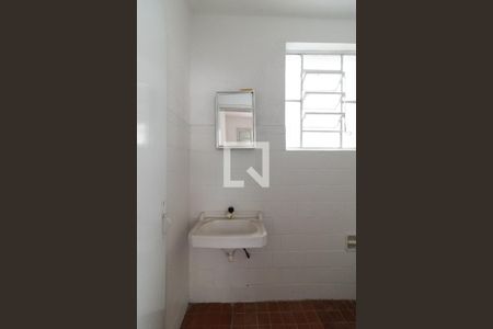 Banheiro de apartamento para alugar com 1 quarto, 60m² em Centro Histórico, Porto Alegre