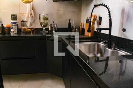 Apartamento à venda com 64m², 2 quartos e 1 vagaCozinha - Armários