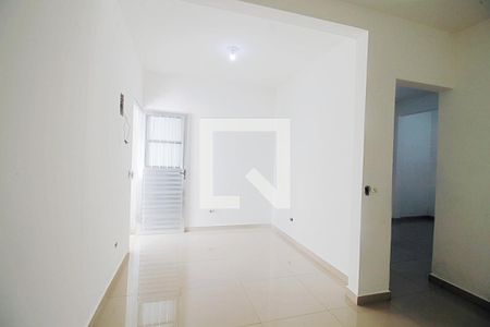 Sala e cozinha  de casa para alugar com 1 quarto, 45m² em Parque Pinheiros, Taboão da Serra