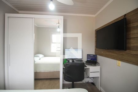 Quarto 2 de casa de condomínio à venda com 2 quartos, 72m² em Mato Grande, Canoas