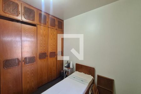 Casa à venda com 300m², 3 quartos e 6 vagasquarto 2