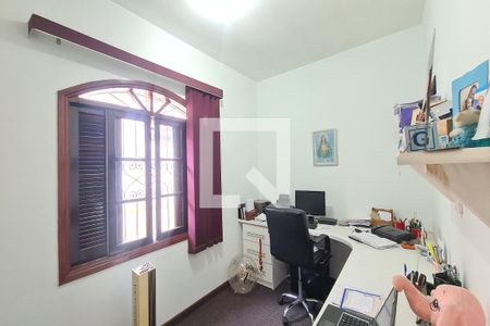 Casa à venda com 300m², 3 quartos e 6 vagasquarto 1