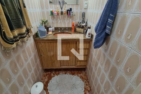 Casa à venda com 300m², 3 quartos e 6 vagasBanheiro da Suíte