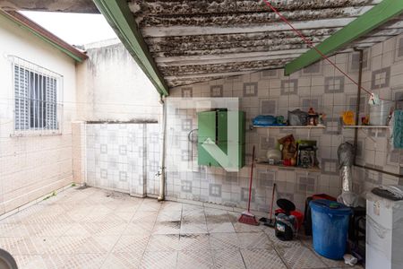 Casa à venda com 200m², 3 quartos e 4 vagasÁrea de serviço e quintal