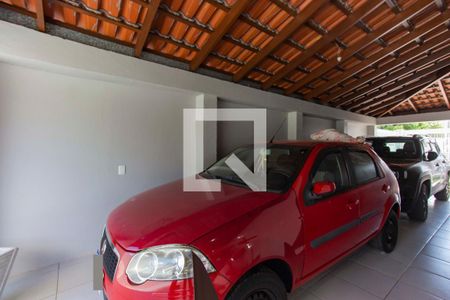 Casa à venda com 106m², 2 quartos e 2 vagas Casa à venda com 106m², 2 quartos e 2 vagasGaragem