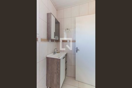 Casa à venda com 106m², 2 quartos e 2 vagas Casa à venda com 106m², 2 quartos e 2 vagasBanheiro 2