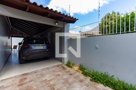 Casa à venda com 106m², 2 quartos e 2 vagas Casa à venda com 106m², 2 quartos e 2 vagasGaragem