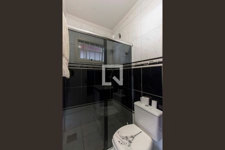 Casa à venda com 106m², 2 quartos e 2 vagas Casa à venda com 106m², 2 quartos e 2 vagasBanheiro 1