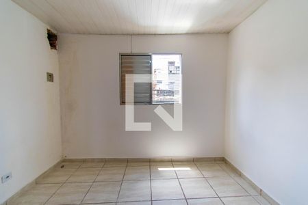 Quarto de casa para alugar com 1 quarto, 50m² em Jardim Iva, São Paulo