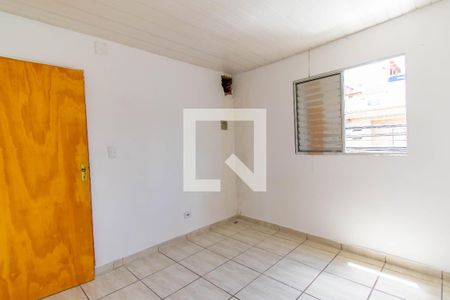 Quarto de casa para alugar com 1 quarto, 50m² em Jardim Iva, São Paulo