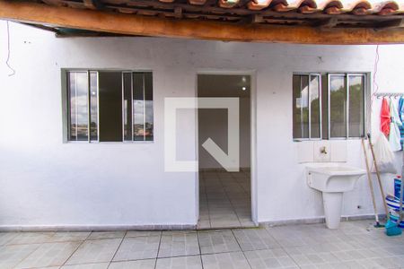Casa para alugar com 50m², 1 quarto e sem vagaÁrea de Serviço e Quintal