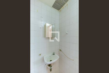 Apartamento para alugar com 98m², 3 quartos e 2 vagas Apartamento para alugar com 98m², 3 quartos e 2 vagasBanheiro de serviço