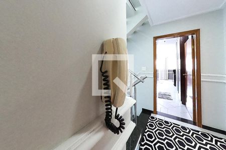 Casa à venda com 390m², 6 quartos e 4 vagas Casa à venda com 390m², 6 quartos e 4 vagasdetalhes hall