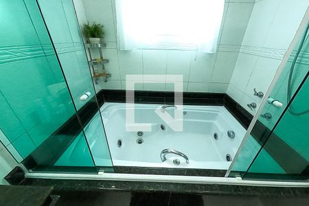 Casa à venda com 390m², 6 quartos e 4 vagas Casa à venda com 390m², 6 quartos e 4 vagasbanheiro suite 3