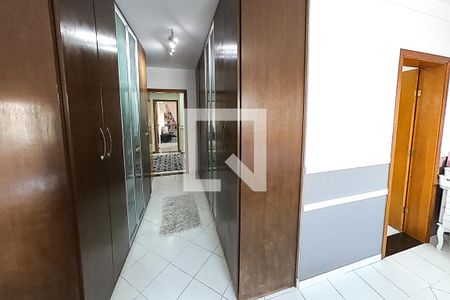 Casa à venda com 390m², 6 quartos e 4 vagas Casa à venda com 390m², 6 quartos e 4 vagasvista hall suite 4