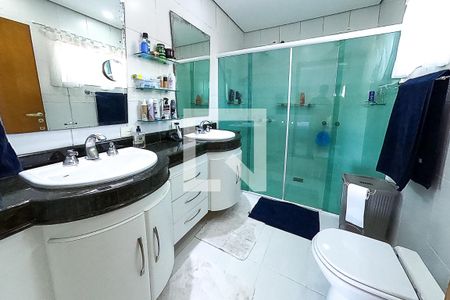 Casa à venda com 390m², 6 quartos e 4 vagas Casa à venda com 390m², 6 quartos e 4 vagasbanheiro suite 4