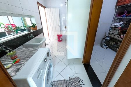 Casa à venda com 390m², 6 quartos e 4 vagas