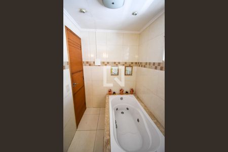 Casa à venda com 450m², 6 quartos e 1 vagaBanheiro do 2 andar