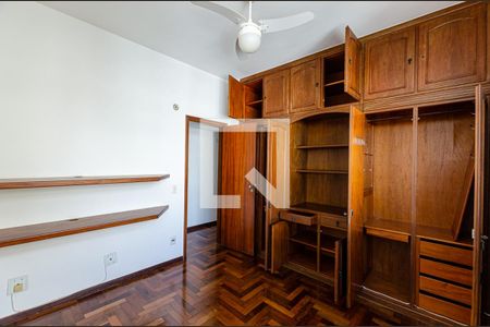 Apartamento à venda com 308m², 4 quartos e 2 vagasQuarto 3