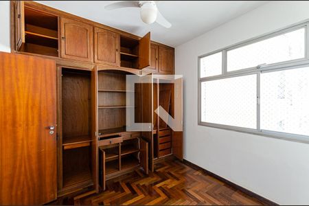 Apartamento à venda com 308m², 4 quartos e 2 vagasQuarto 3