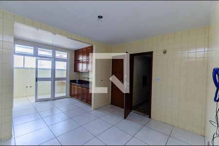 Apartamento à venda com 308m², 4 quartos e 2 vagasCozinha
