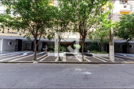 Apartamento à venda com 308m², 4 quartos e 2 vagasEntrada