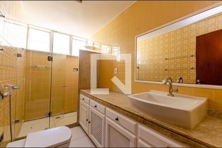 Apartamento à venda com 308m², 4 quartos e 2 vagasBanheiro Social