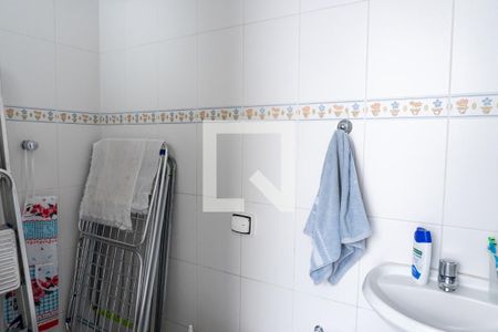 Casa à venda com 196m², 2 quartos e 2 vagasBanheiro de serviço