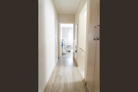 Casa à venda com 196m², 2 quartos e 2 vagasCorredor