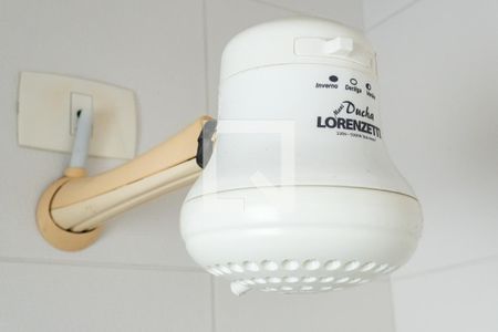 Casa à venda com 196m², 2 quartos e 2 vagasBanheiro de serviço Detalhe