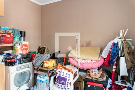 Casa à venda com 196m², 2 quartos e 2 vagasQuarto de Serviço